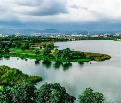  Jabi Lake: Serene Waters and Unforgettable Family Fun!