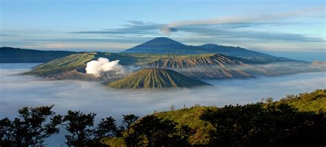  Gunung Bromo ve Sıcak Güneşin Gizemli Dansı!